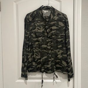 NWT women’s military jacket. Size medium